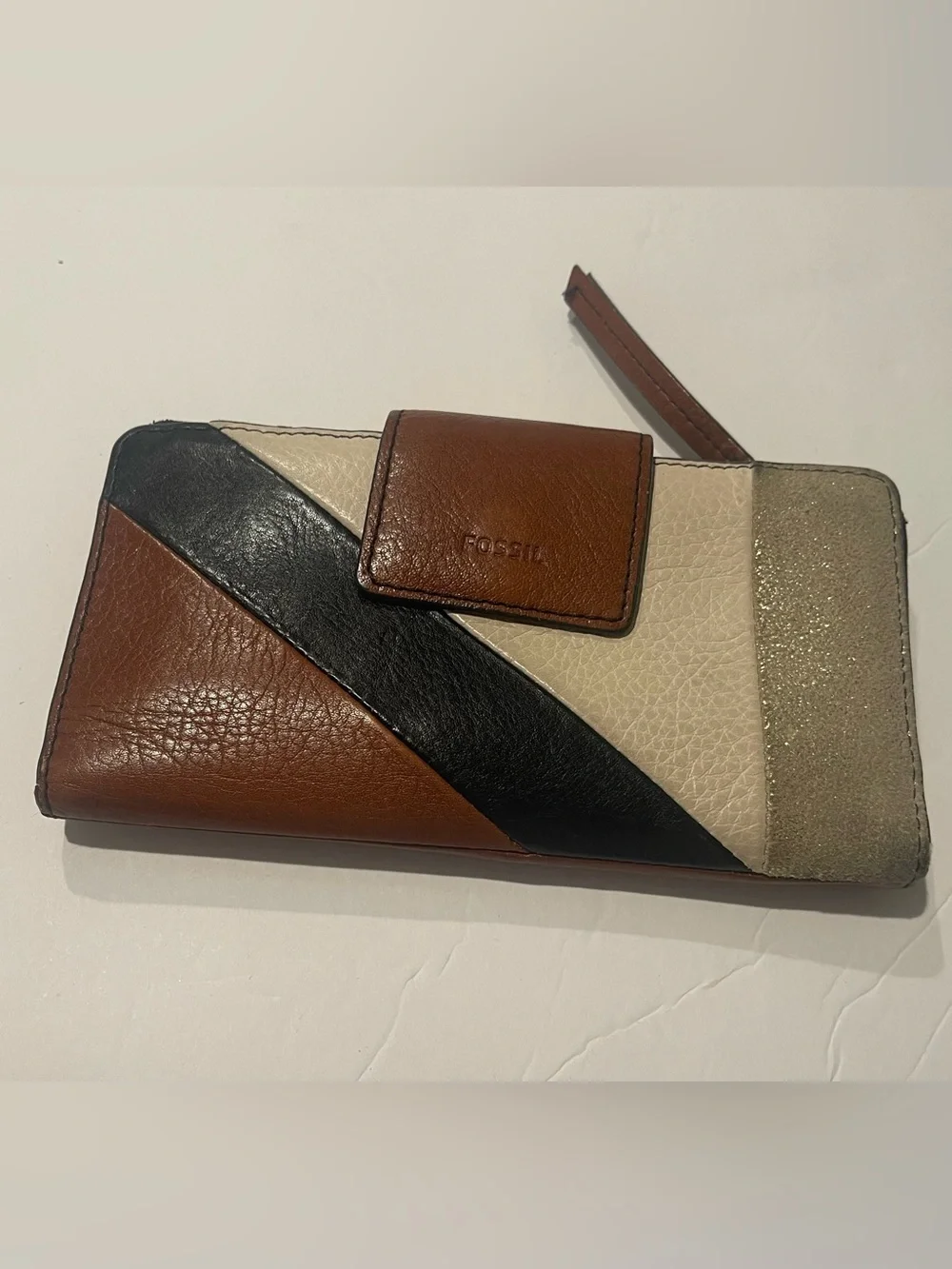 Fossil Tri-Tone Leather Wallet in Brown, Black & Cream sparkle READ